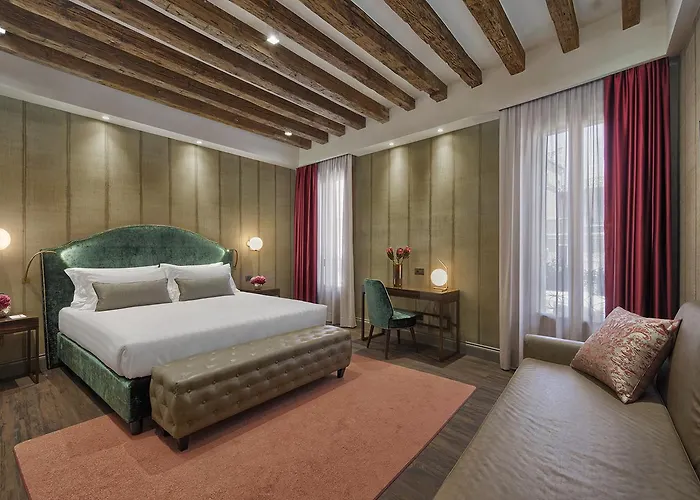 Suite735 Bed and Breakfast