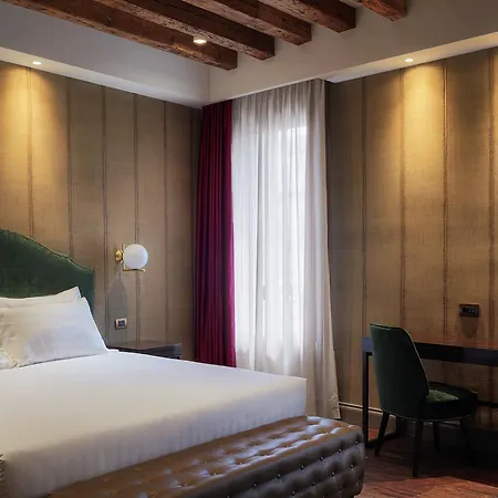 Suite735 Отель типа 
